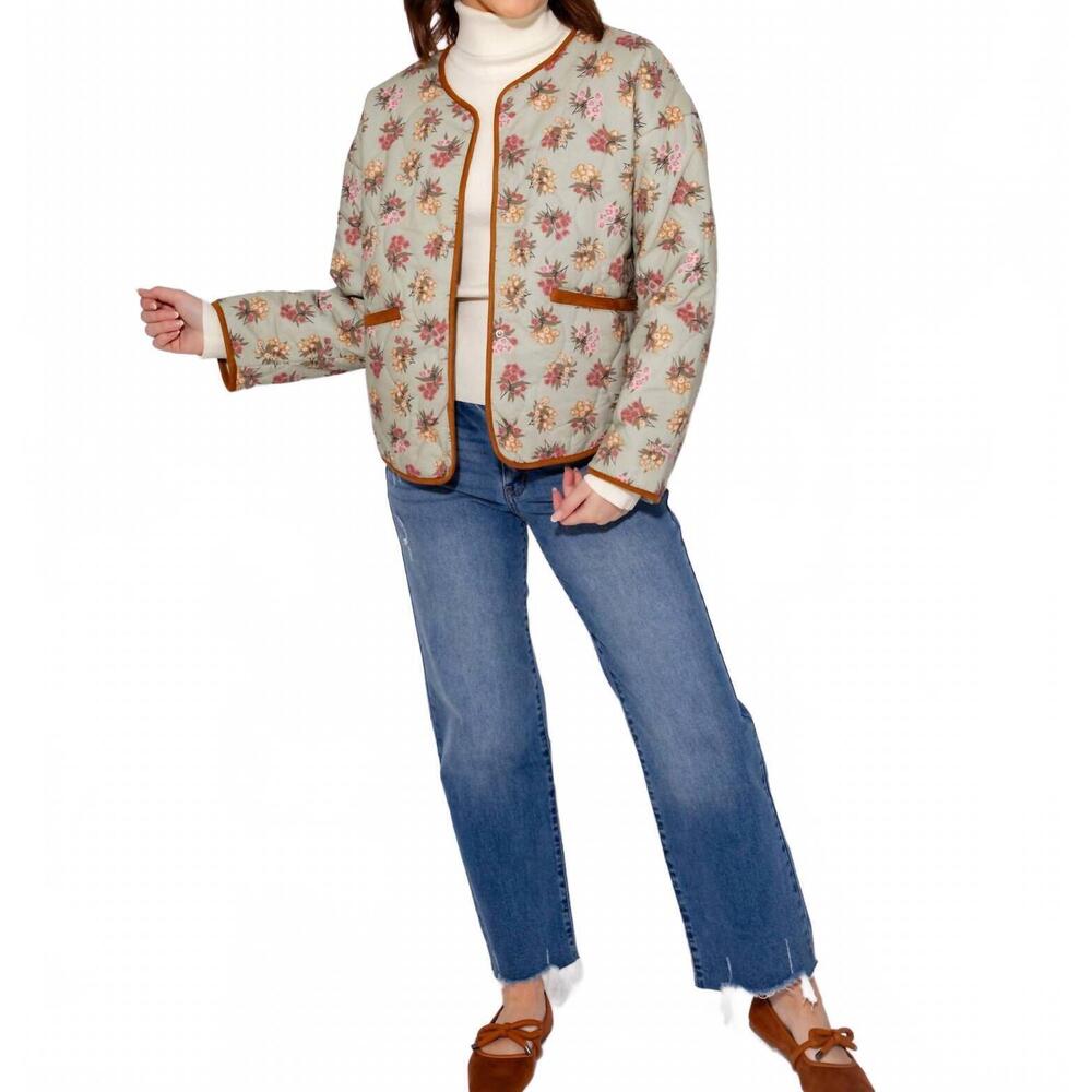 NEW THML floral quilted jacket in multi-color